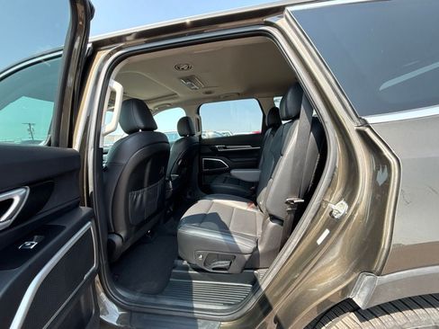 Used 2020 Kia Telluride S AWD/4WD image 26