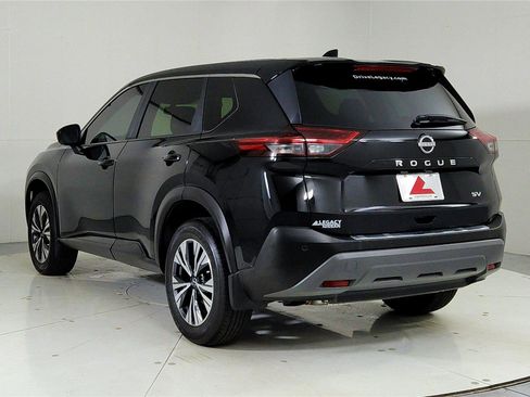 Certified 2023 Nissan Rogue SV image 5