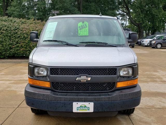 Used 2016 Chevrolet Express 2500 LS RWD image 9
