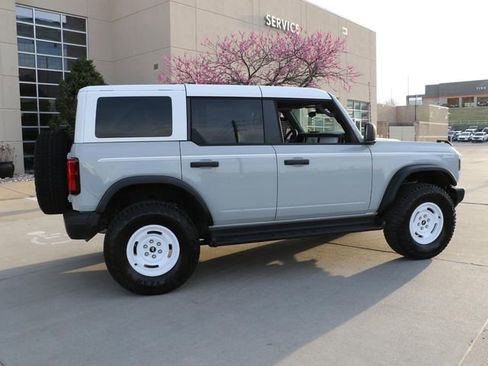 New 2026 Ford Bronco Heritage Edition AWD/4WD image 6