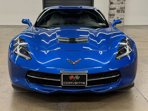 Used 2015 Chevrolet Corvette Stingray Coupe image 2