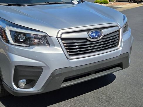Used 2021 Subaru Forester Premium w/ Popular Package #1 AWD/4WD image 9