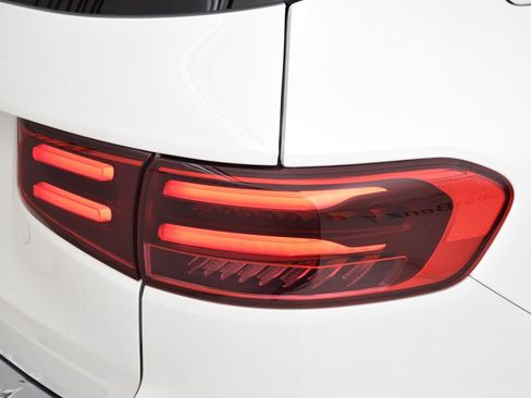 Certified 2026 Mercedes-Benz GLB 250 image 12