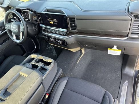 New 2026 GMC Sierra 1500 Elevation image 28
