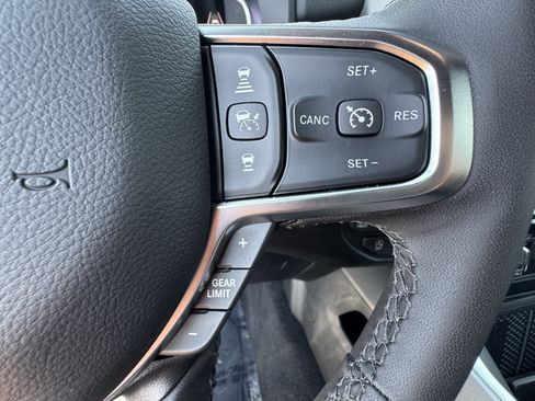 Used 2026 RAM 1500 Big Horn AWD/4WD image 33