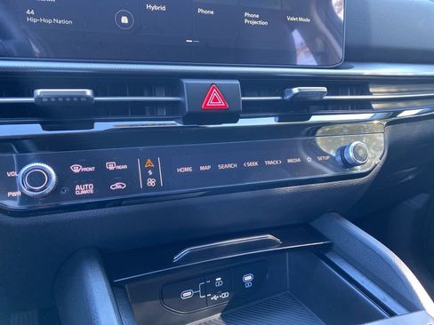 New 2026 Kia Sportage LX image 18