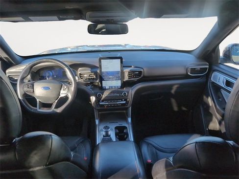 Used 2020 Ford Explorer ST w/ ST Street Pack image 10
