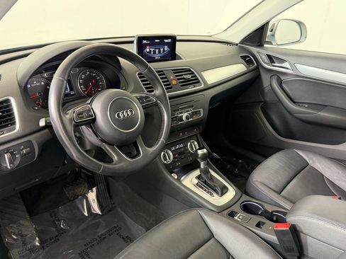 Used 2015 Audi Q3 2.0T Premium Plus w/ Driver Assistance Package image 4