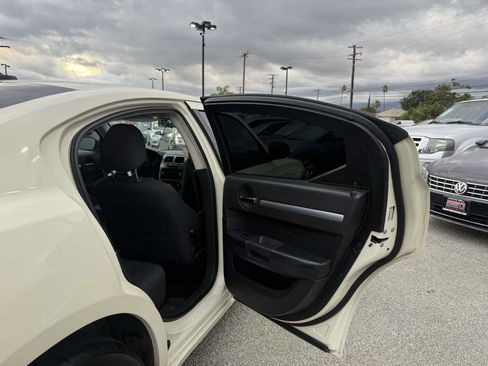 Used 2008 Dodge Charger SE RWD image 29