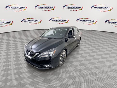 Used 2017 Nissan Sentra SR FWD image 4