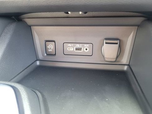 New 2025 Nissan Sentra SR w/ SR Premium Package image 28