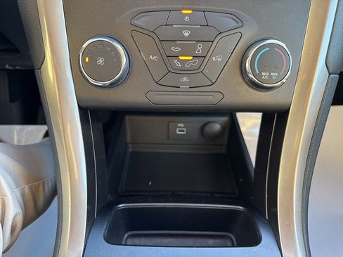 Used 2019 Ford Fusion S image 15