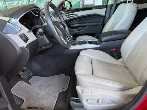 Used 2014 Cadillac SRX Premium w/ Driver Assist Package FWD image 18