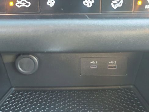 Used 2024 Nissan Pathfinder SV AWD/4WD image 21