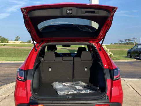 New 2026 Honda HR-V Sport image 28