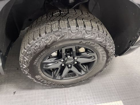 Used 2024 Chevrolet Silverado 1500 Custom Trail Boss image 27