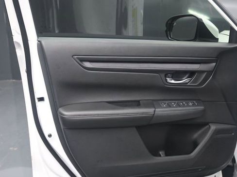 Certified 2025 Honda CR-V EX image 14