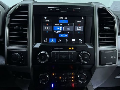 Used 2019 Ford F250 Lariat w/ Lariat Value Package AWD/4WD image 25