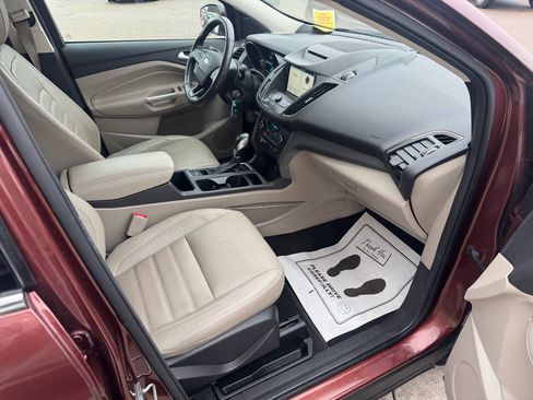 Used 2018 Ford Escape SEL image 12