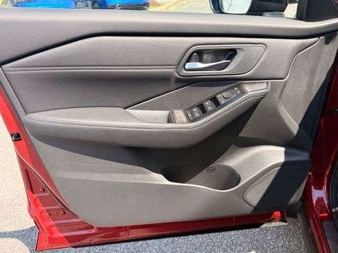 New 2026 Nissan Rogue Dark Armor AWD/4WD image 11