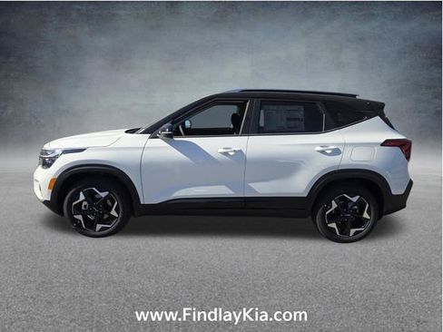 New 2026 Kia Seltos S FWD image 8
