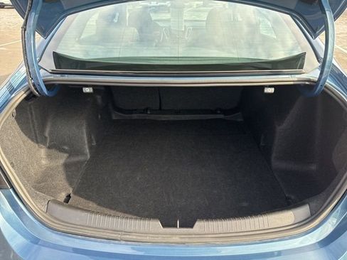 Used 2025 Chevrolet Malibu LT image 29