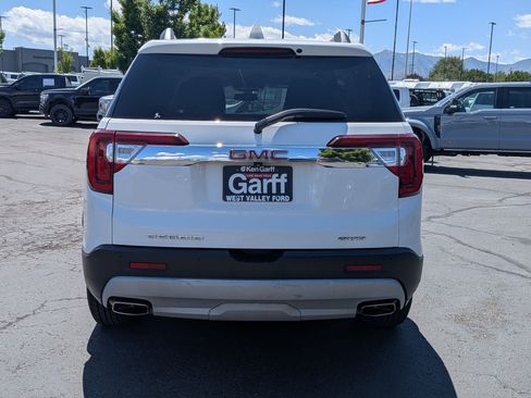 Used 2020 GMC Acadia SLT AWD/4WD image 5