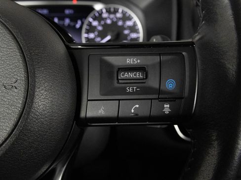 Used 2023 Nissan Rogue SL w/ SL Premium Package image 31