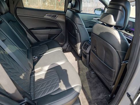 Used 2024 Kia Sportage X-Line w/ X-Line Premium Package AWD/4WD image 29