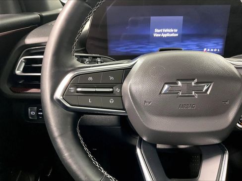 Used 2024 Chevrolet Traverse Z71 w/ Enhanced Driving Package image 24