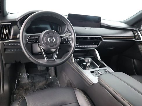 Used 2025 MAZDA CX-70 Plug-In Hybrid w/ Premium Plus image 12