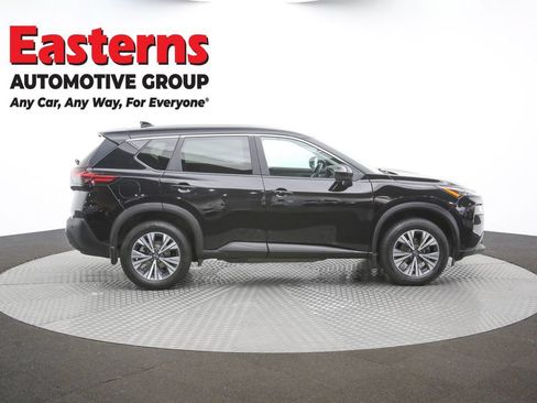 Used 2023 Nissan Rogue SV AWD/4WD image 43
