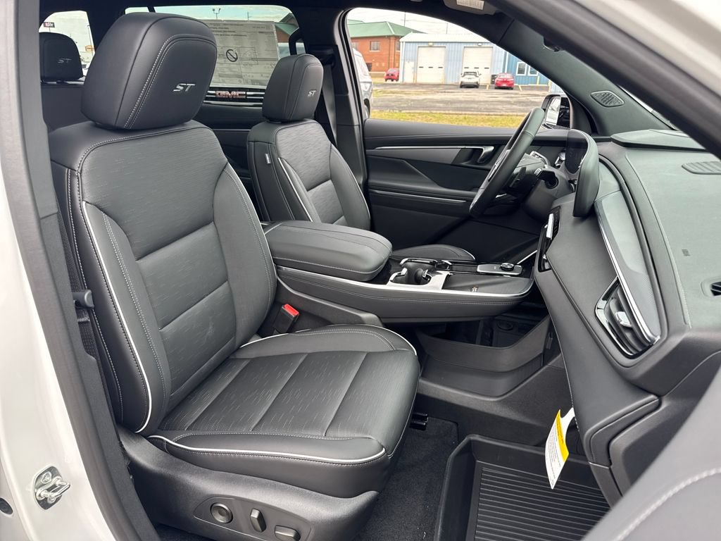 New 2026 Buick Enclave Sport Touring w/ Power Package FWD image 10