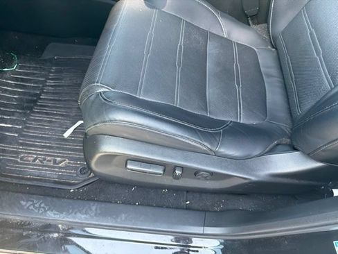 Used 2021 Honda CR-V Touring image 12