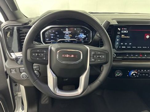 Used 2023 GMC Sierra 1500 Elevation image 14