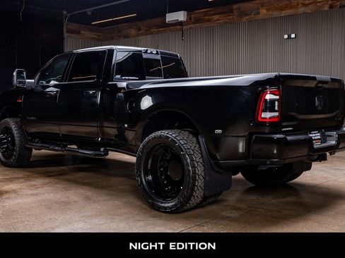 Used 2024 RAM 3500 Laramie w/ Night Edition image 7