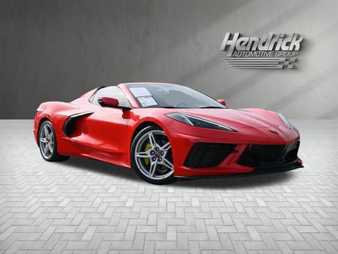 Used 2023 Chevrolet Corvette 2LT image 2