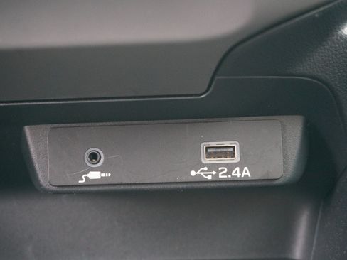 Used 2024 Subaru Crosstrek 2.0i AWD/4WD image 17