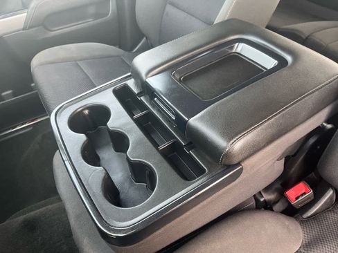 Used 2018 Chevrolet Silverado 1500 LT w/ All Star Edition image 21