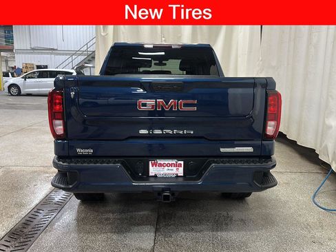 Used 2022 GMC Sierra 1500 Elevation image 4