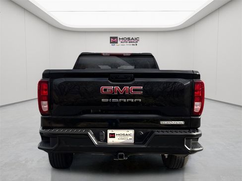 Used 2025 GMC Sierra 1500 Elevation image 6