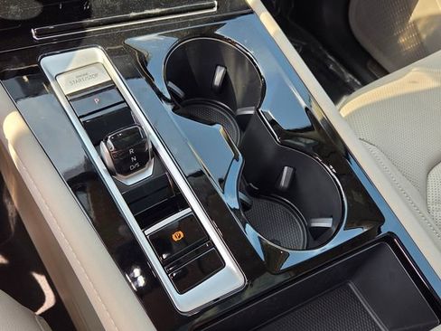 New 2026 Volkswagen Atlas SE image 22