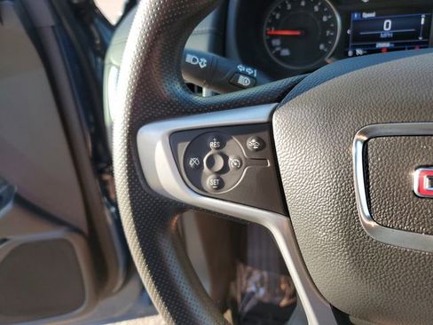 Used 2024 GMC Terrain SLE w/ Driver Convenience Package FWD image 28
