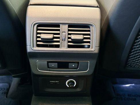 Used 2019 Audi Q5 2.0T Premium Plus w/ Premium Plus Package image 24