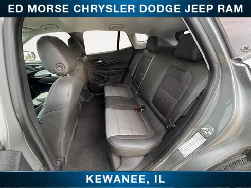 Used 2024 Chevrolet Trax LT FWD image 13