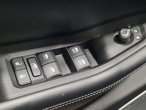 Used 2022 Jeep Grand Cherokee L Limited image 27