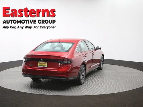 Used 2023 Honda Accord EX image 39