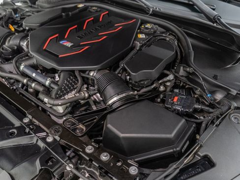 Used 2025 BMW M5 w/ Carbon Package image 80