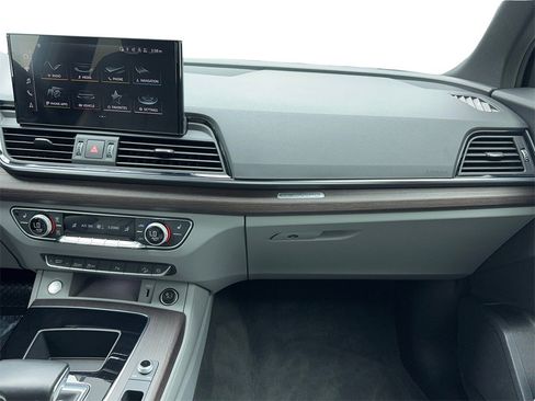 Used 2022 Audi Q5 2.0T Premium Plus image 19
