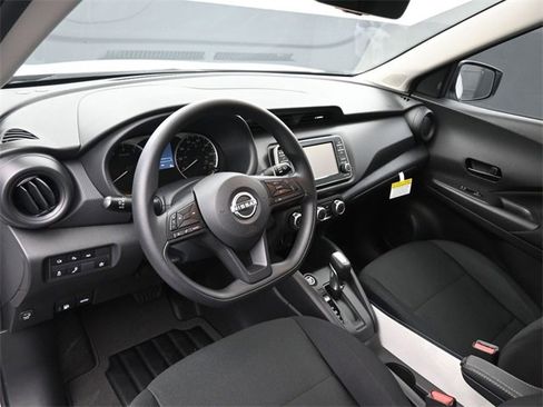 New 2025 Nissan Kicks Play S w/ Interior Electronics Package image 18